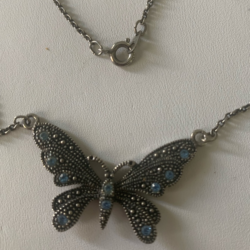 Butterfly Necklace blue crystals - Picture 5 of 10